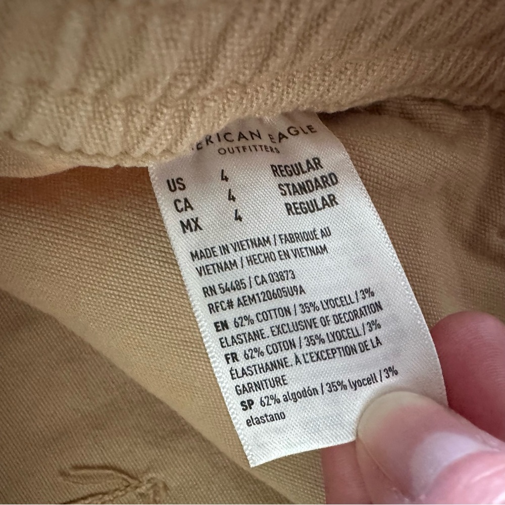 American Eagle '90s Straight Cargo Pants Khaki Tan Women's Size 4 High Rise - Picture 8 of 8